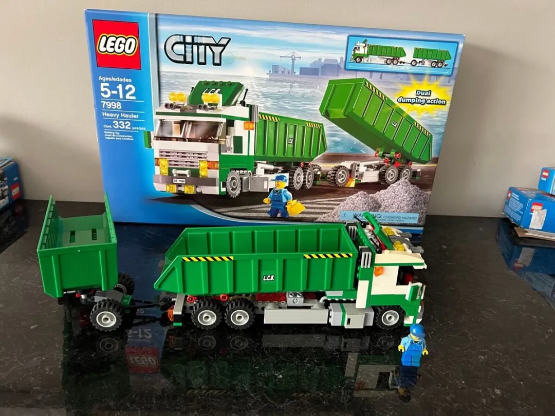 LEGO City Vrachtwagen met Aanhanger 7998 - 332 Stukken