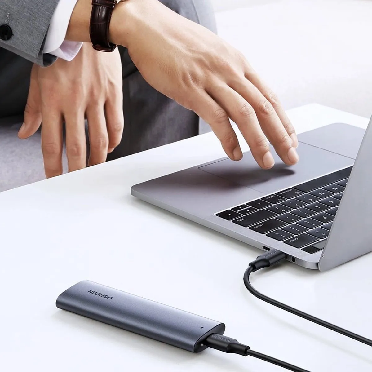 UGREEN M.2 SSD Behuizing USB 3.2 Gen 2 CM400 - Grijs