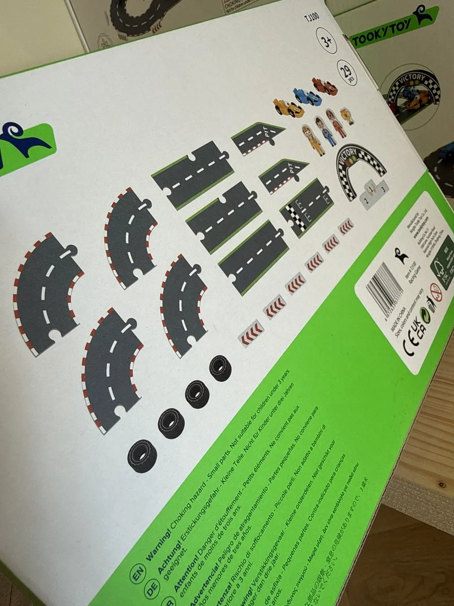 Tooky Toy Racing Game