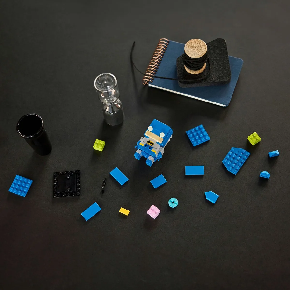 LEGO Brickheadz 40748 Batman 8-in-1 - 325 Stukken - Meerkleurig - afbeelding 3 van 6