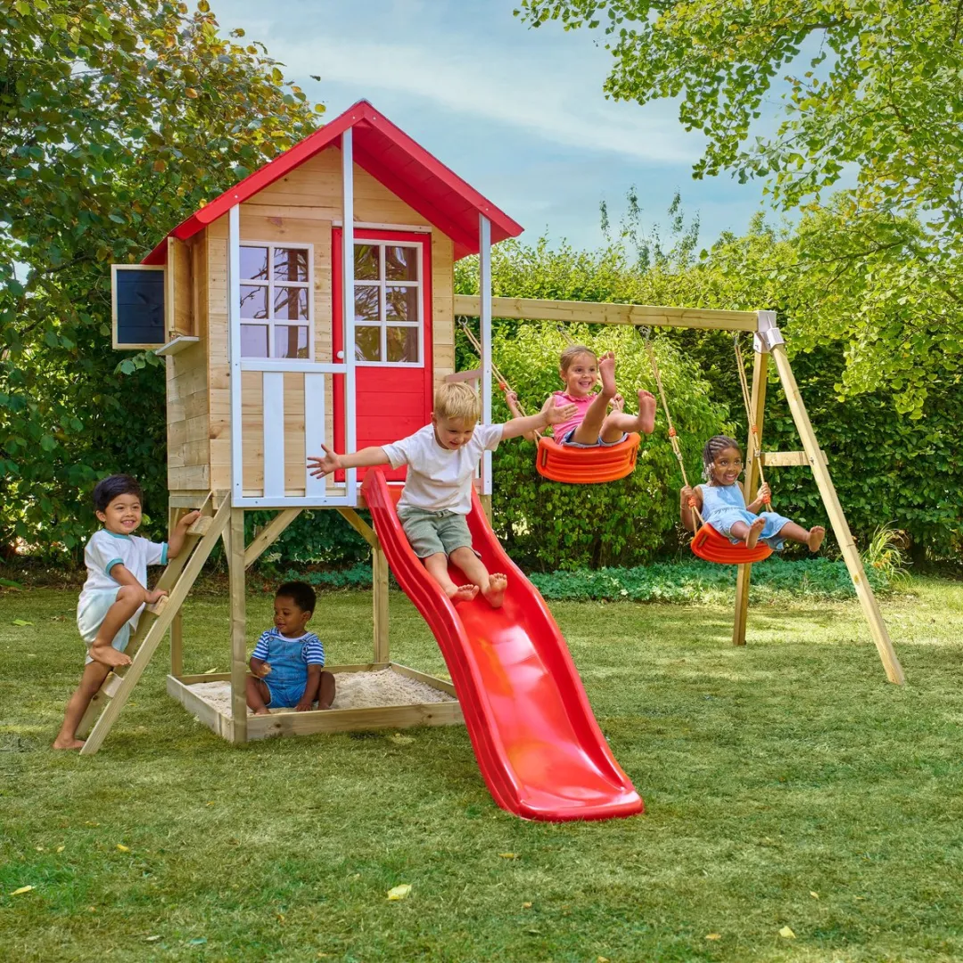TP Toys Coquelicot Houten Boomhut met glijbaan en schommels