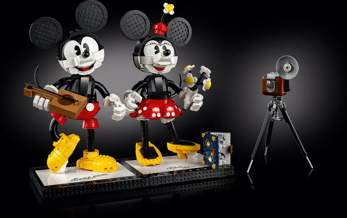 LEGO Disney Mickey Mouse & Minnie Mouse 43179 - 1739 Stukken - Meerkleurig - afbeelding 5 van 6
