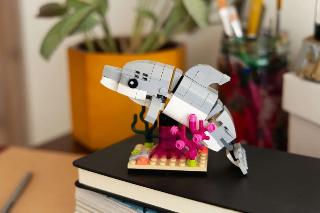 LEGO Insiders Minidolfijn - 153 Stukken - Multi