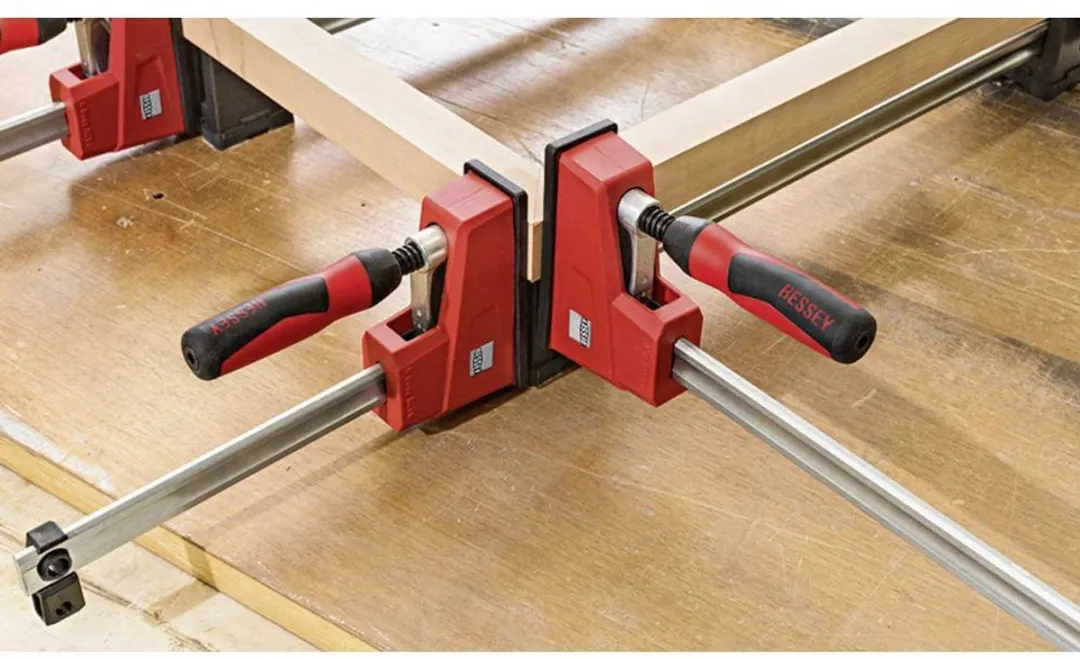 Bessey KRE602K Corpuslijmtang REVO 600/95 - Rood/Zilver