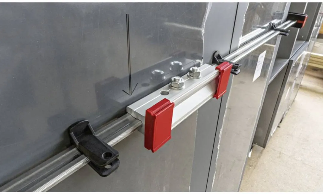 Bessey KRE602K Corpuslijmtang REVO 600/95 - Rood/Zilver