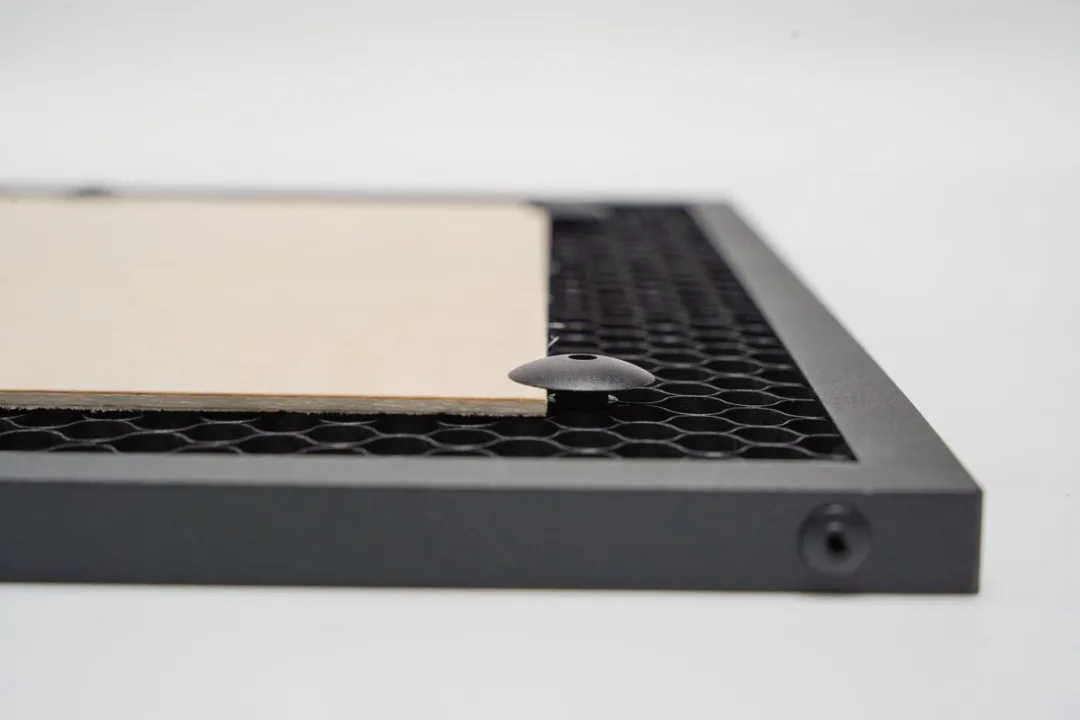 ATOMSTACK F2N Laser Honeycomb Werktafel 300x300mm - afbeelding 5 van 6