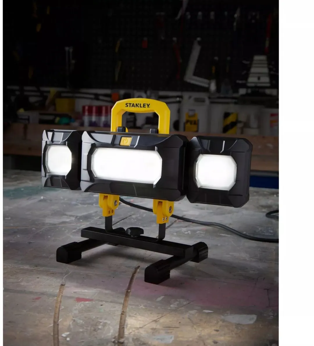 Stanley SXLS37180E Multidirectionele Werklamp 50W - 3 Lichtpunten - IP54