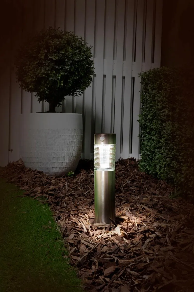 Grundig Solar LED Lamp Ø6x39cm