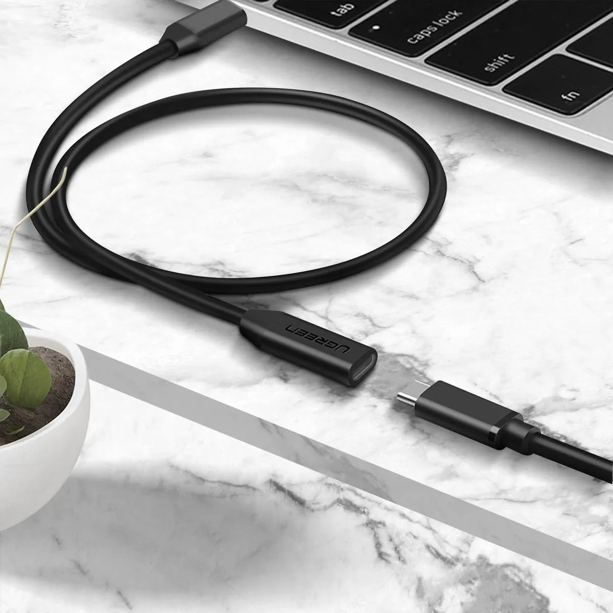 UGREEN USB-C Verlengkabel 5Gbps 3A 50cm - Zwart