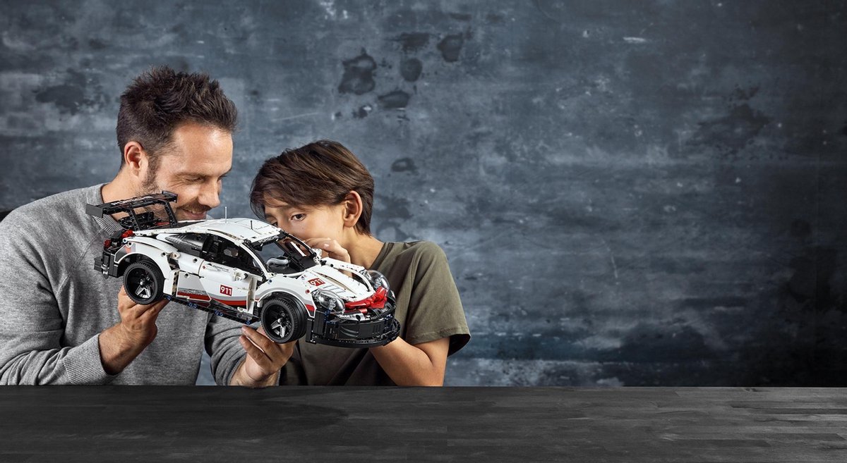 LEGO Technic Porsche 911 RSR - 42096
