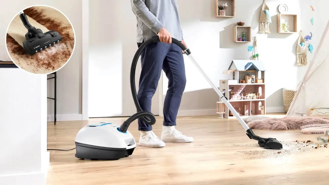 Bosch BGL41SIL1L Trommelstofzuiger 700W - 4L Wit