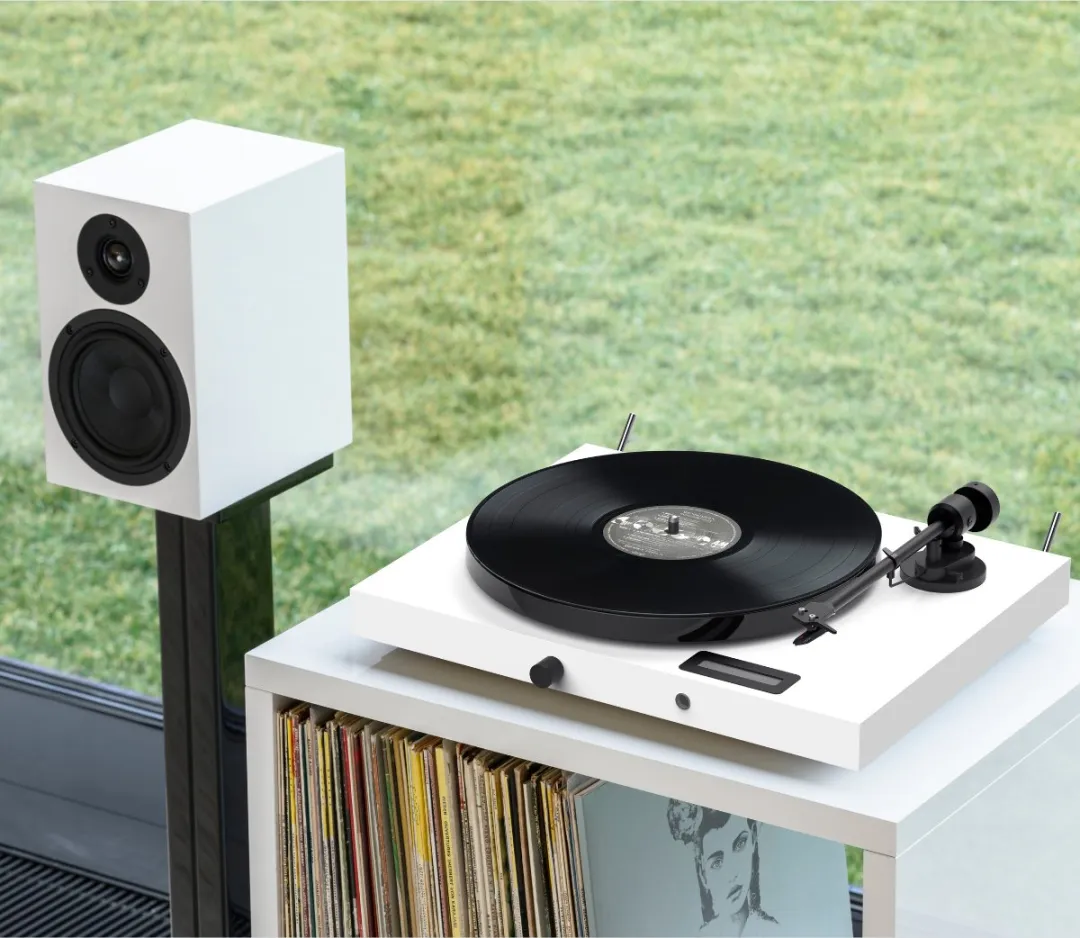Pro-Ject Jukebox E1 SET-JUKEBOX-E1-SB5E-WHITE Draaitafel - Wit - afbeelding 6 van 6