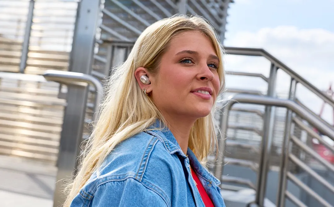 JBL Live Buds 4 JBLLIVEBUDS4CPG Oortjes - Noise Cancelling - 40u - IP55 - Champagne