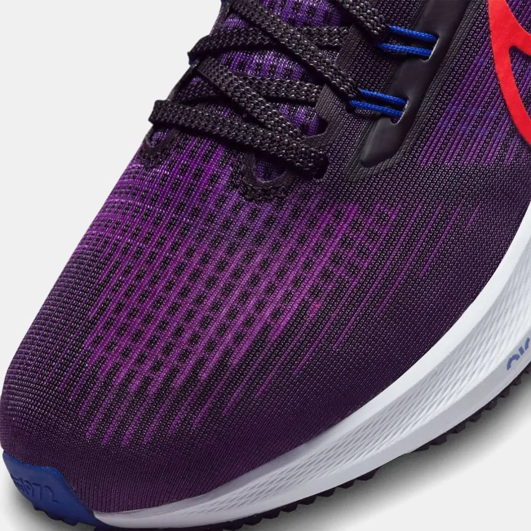 Nike Air Zoom Pegasus 39 Sportschoenen - 38.5 - Paars/Rood