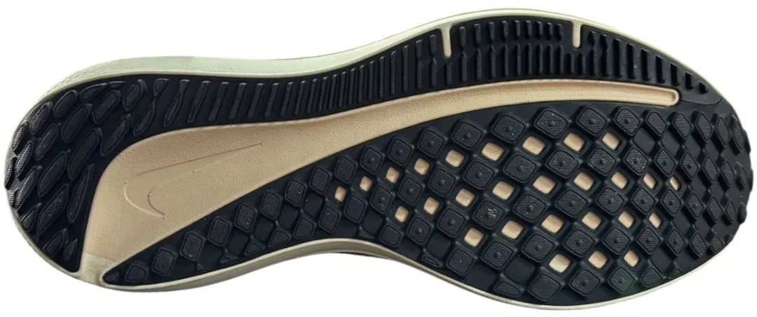 Nike Air Winflo 10 Sportschoenen - 44 - Groen/Grijs