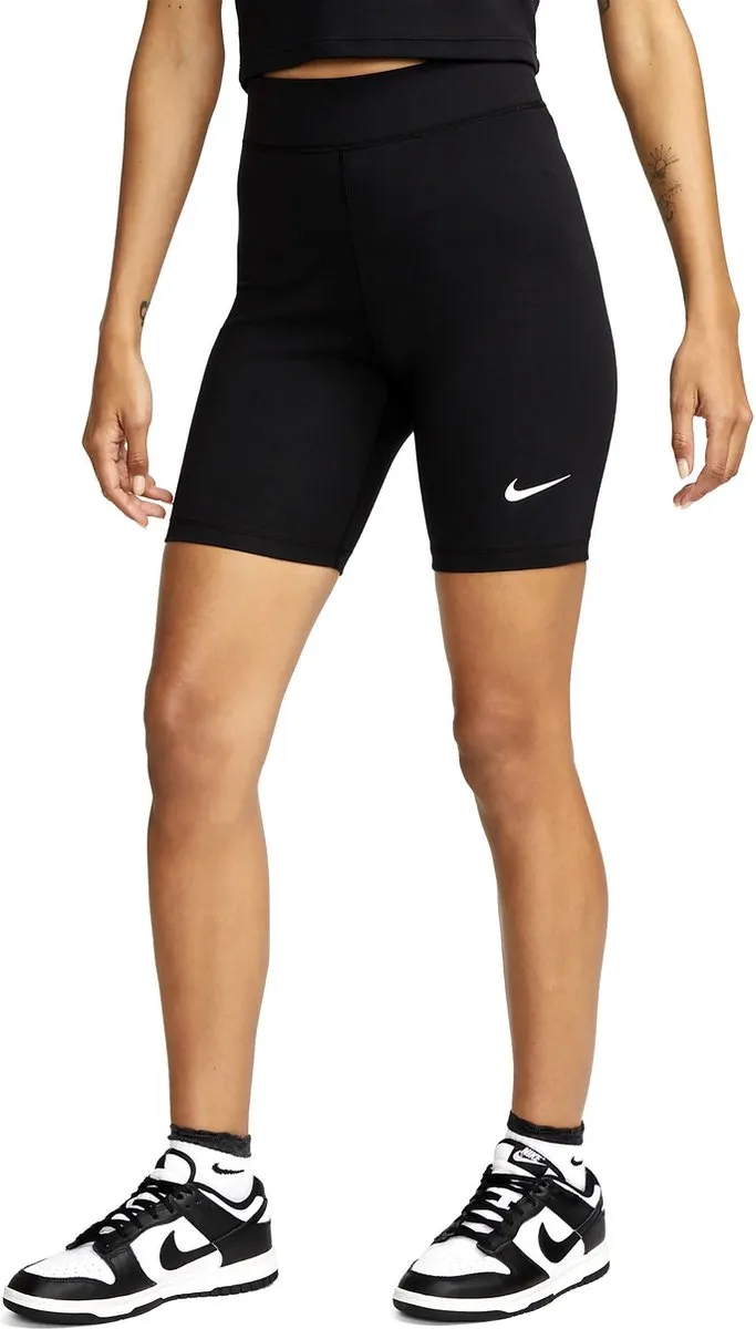 Nike Sportswear Classic Bikershort DV7797-010