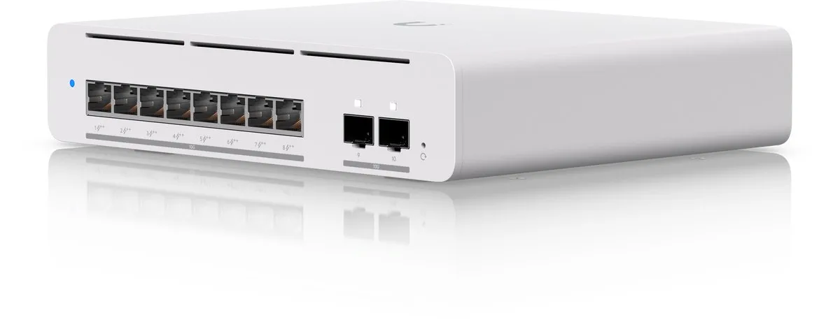 Ubiquiti UniFi Switch Professional XG 8 PoE 155W - 8x PoE