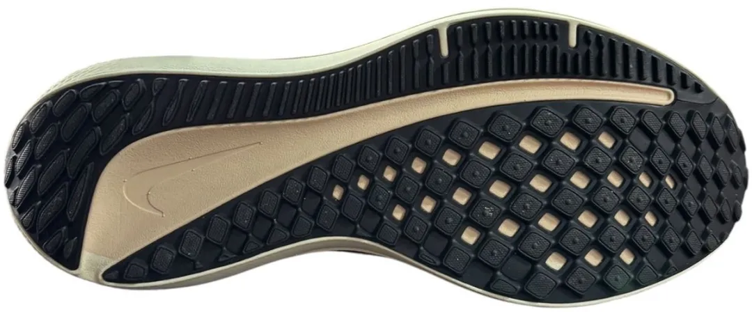 Nike Air Winflo 10 Sportschoenen - 45 - Groen/Grijs