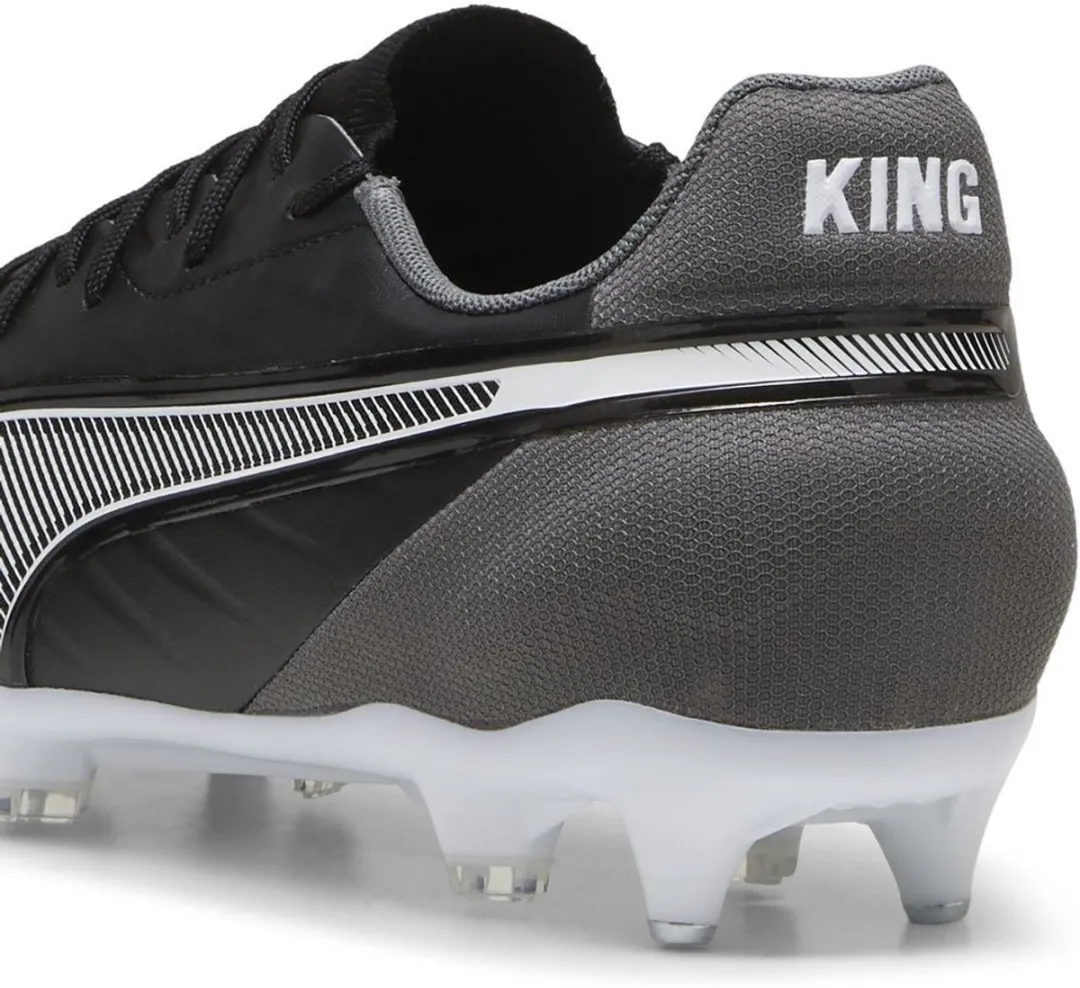 PUMA Low King Match MxSG 107875 Voetbalschoenen - SG - 41