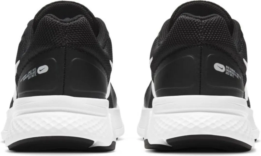 Nike Run Swift 2 Sportschoenen - Maat 44.5 - Zwart/Wit