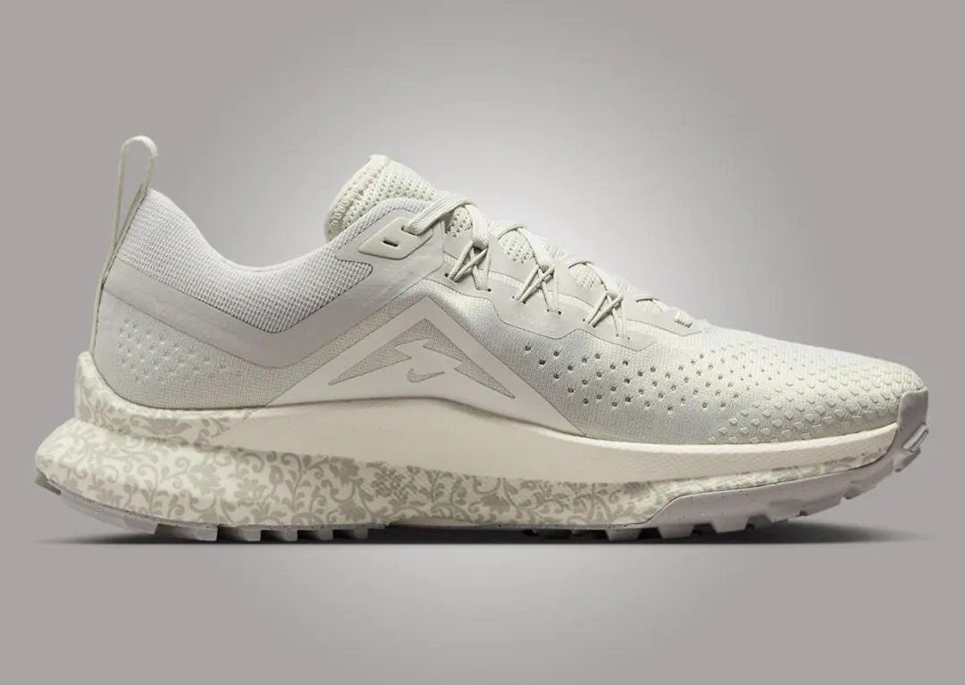 Nike React Pegasus Trail 4 Trailschoenen