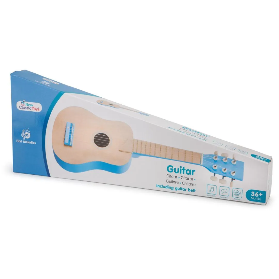 New Classic Toys Houten Speelgitaar Blauw/Naturel - inclusief draagriem & muziekboekje