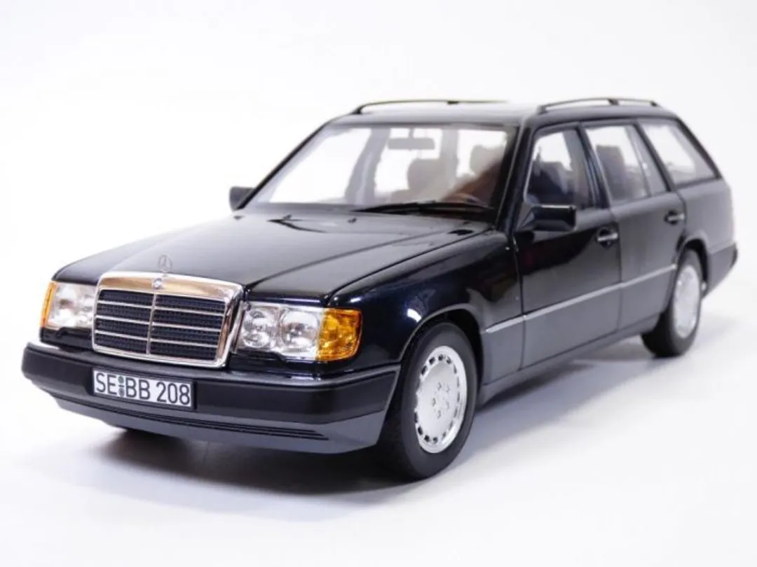 Mercedes-Benz 300 D T-Model S124 1990 - 1:18 - Norev