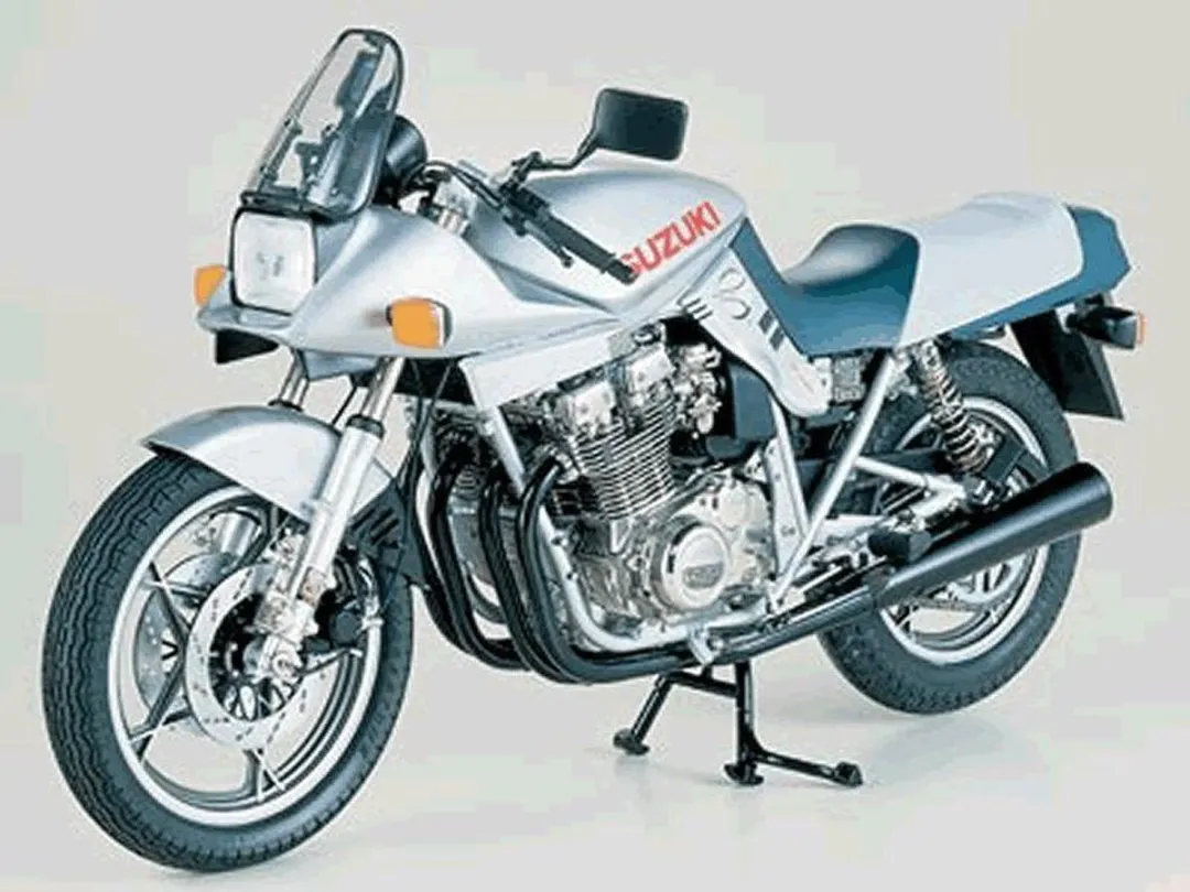 Tamiya 16025 Suzuki GSX1100S Katana Modelbouwpakket 1:12