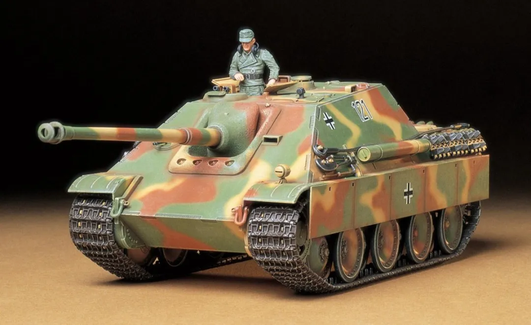Tamiya German Jagdpanther Late Version 35203