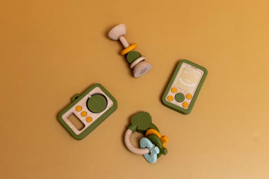 Trixie Houten Baby Camera Mr. Dino - Bijtspeelgoed Groen