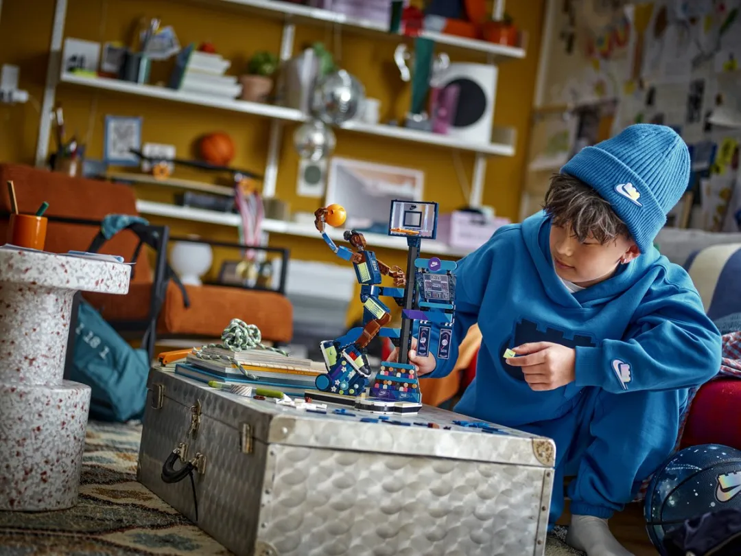LEGO Nike Slam Dunk 43010 - 809 Stukken - Meerkleurig