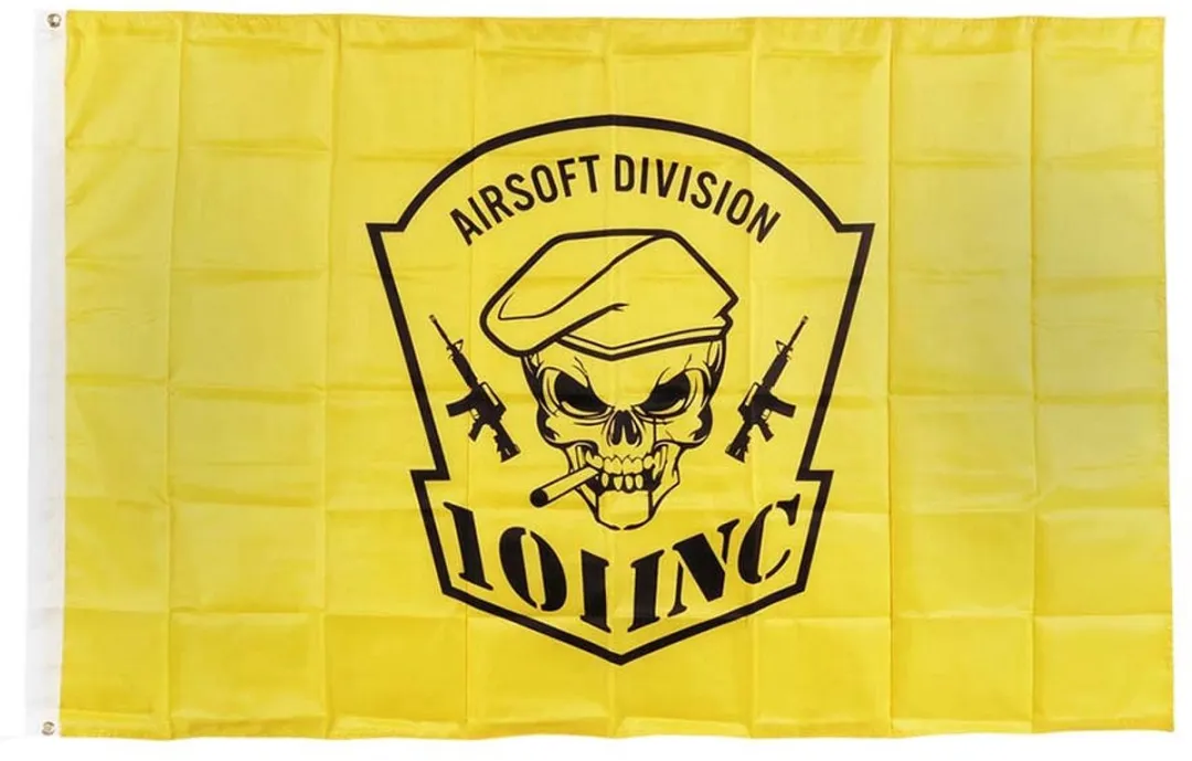 101 Inc Vlag Skull Met Sigaar