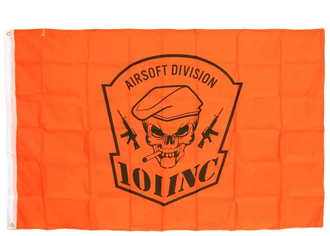 101 Inc Vlag Skull Met Sigaar - Geel