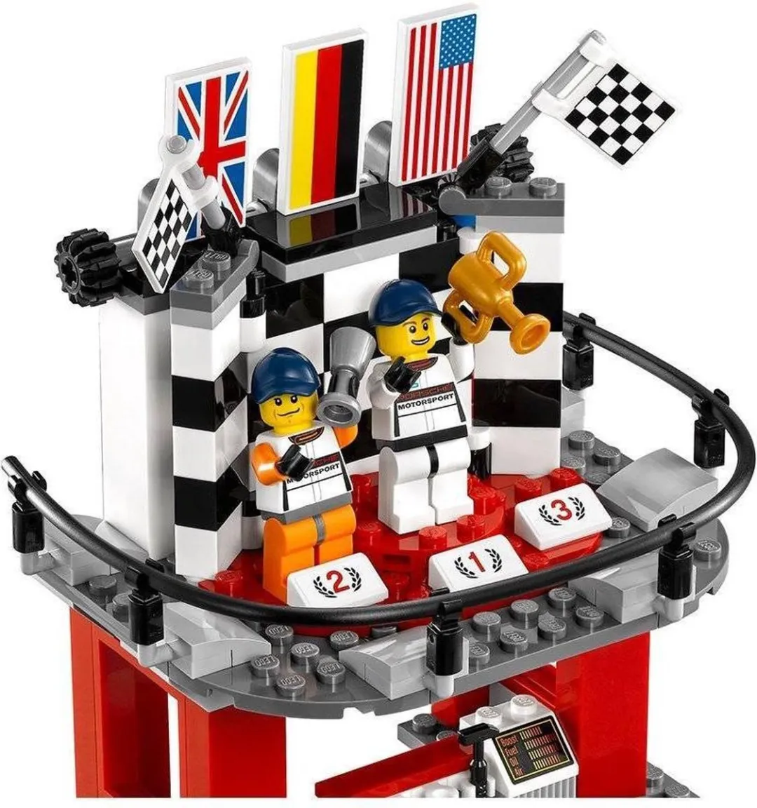 LEGO Porsche 911 GT 551 Stukken - 4 Minifiguren