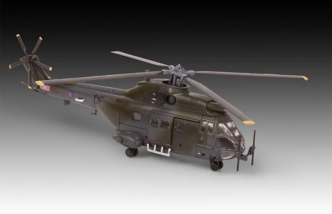 Revell 03746 Westland Puma HC.1 Modelbouwpakket - 1:144 - Multi