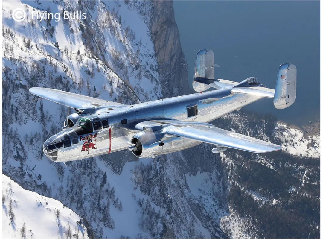 Revell 05643 North American B-25J Mitchell - Vliegtuig 1:48 - 148 Onderdelen - Multi