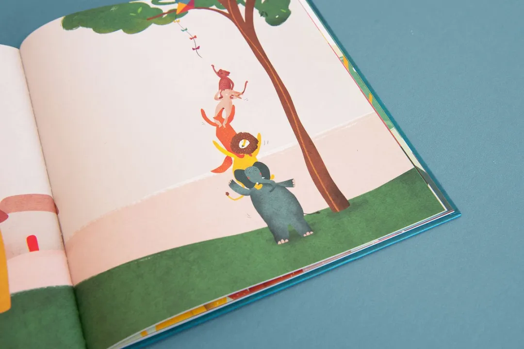 Trixie Kinderboek Brandweerman Dino FR - Multi