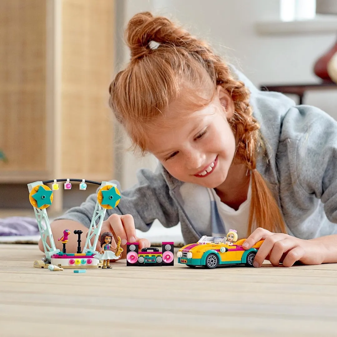 LEGO Friends Andrea's Car & Stage 41390 - 240 Stukken