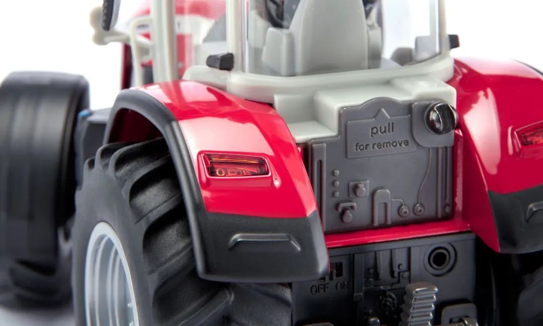 SIKU 6885 Massey Ferguson 9S Tractor - Rood - Bluetooth