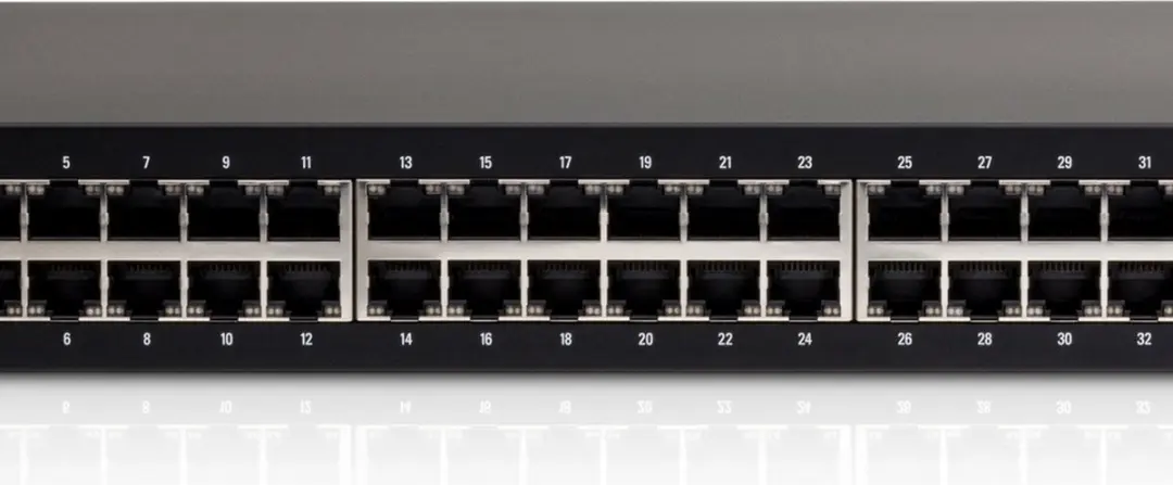 Ubiquiti EdgeSwitch ES-48-500W Managed PoE Switch 48x 1Gbit - 500W - Zwart