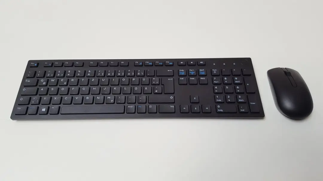 Dell KM636 RF Draadloos Toetsenbord & Muis - Zwart