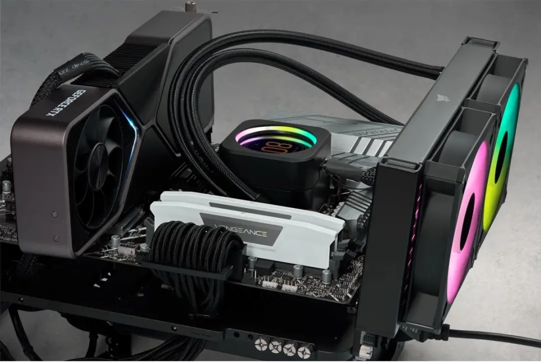 Corsair Vengeance RGB CMK48GX5M2B6000C30W DDR5 Geheugen - 48GB (2x24GB) 4800MHz
