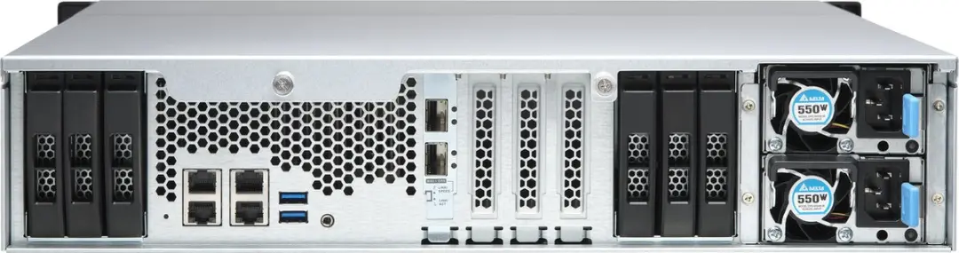 QNAP TSH-1886XU-RP 18-Bay NAS - 4 Kernen 32GB DDR4