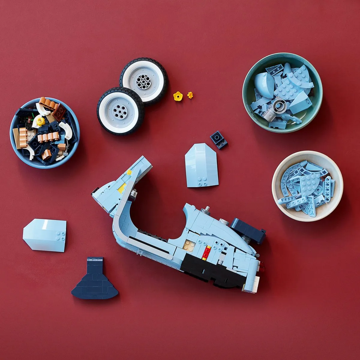LEGO Vespa 125 Scooter 10298 - 1106 Stukken