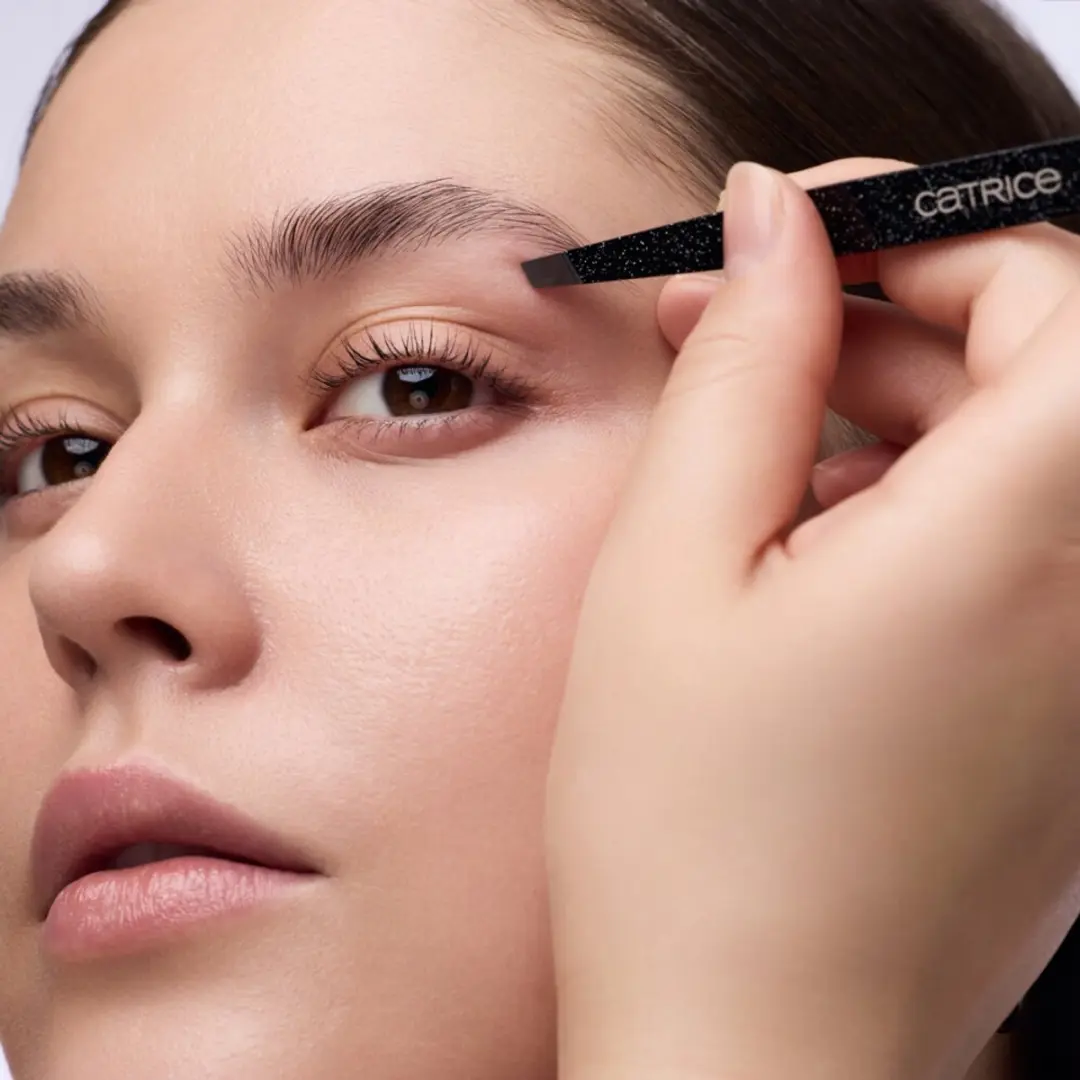 Catrice Magic Perfectors Pincet - Zwart