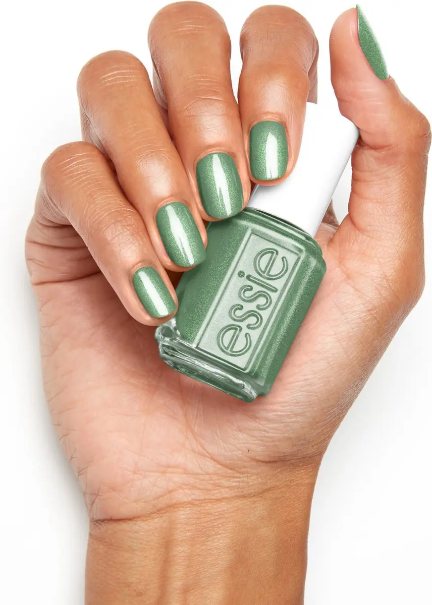 essie Winter 2022 Limited Edition 875 From Head to Mistletoe Nagellak - 13,5ml - Groen Pareloos