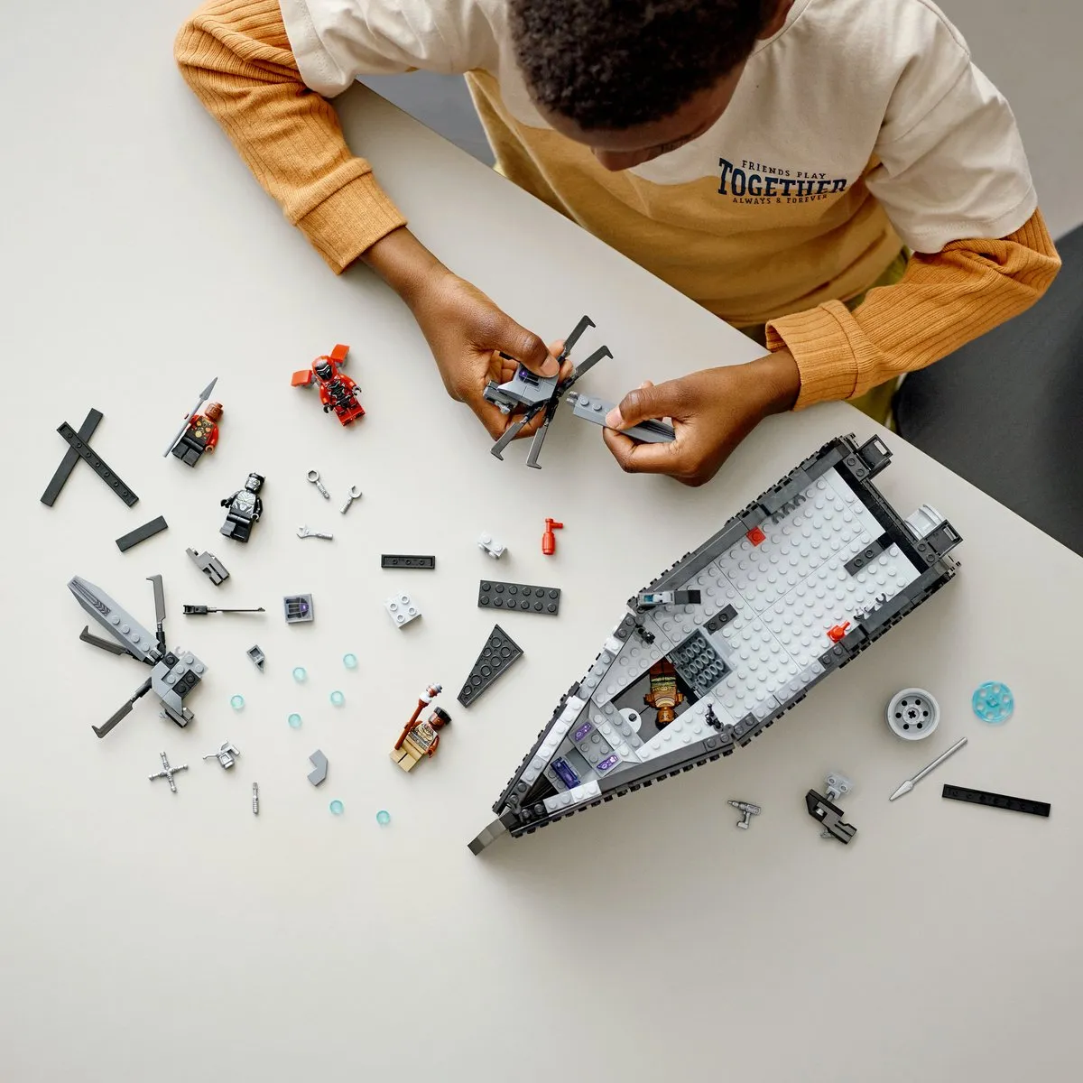 LEGO Black Panther Oorlog Op Het Water 76214 - 516 Stukken - afbeelding 4 van 6
