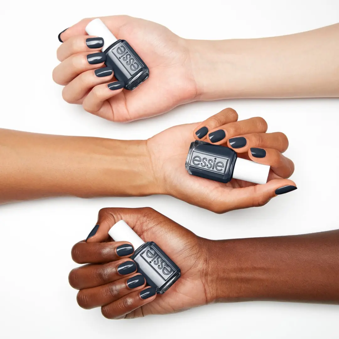 essie 879 Carols and Caviar Nagellak - Blauw Glanzend - 13,5 ml - afbeelding 6 van 6