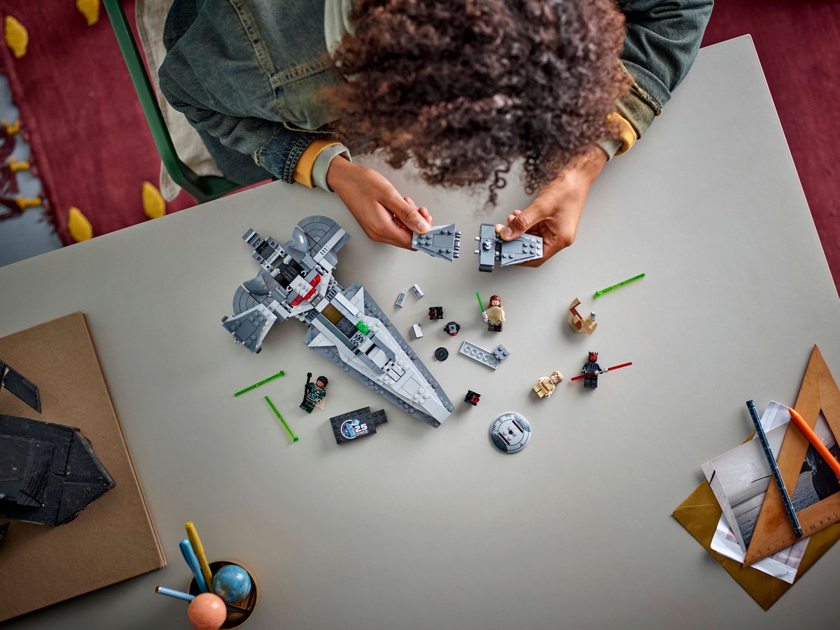 LEGO Star Wars - Darth Mauls Sith Infiltrator - 75383