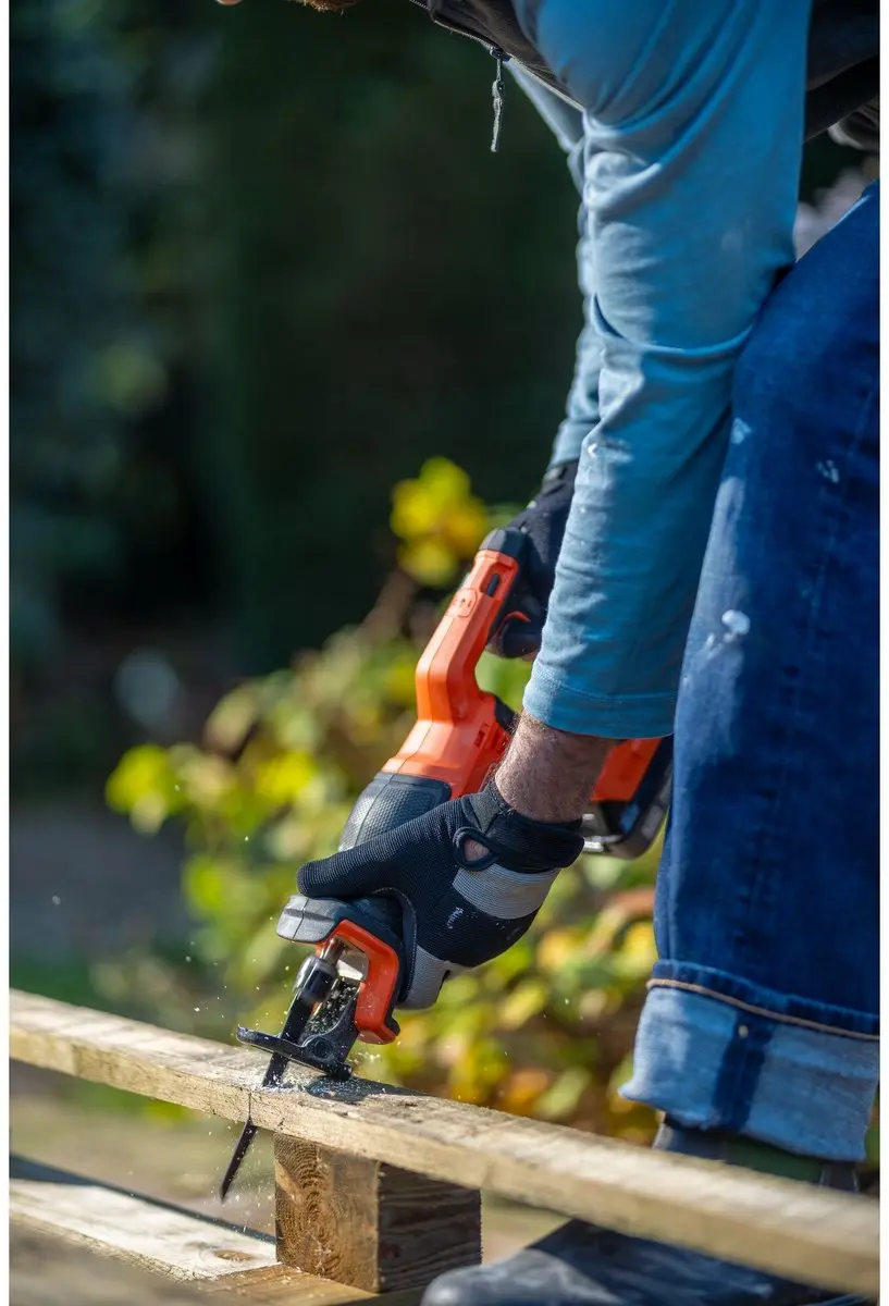 BLACK+DECKER BLCR78N-XJ Reciprozaag 18V - 2 Snelheden - afbeelding 6 van 6